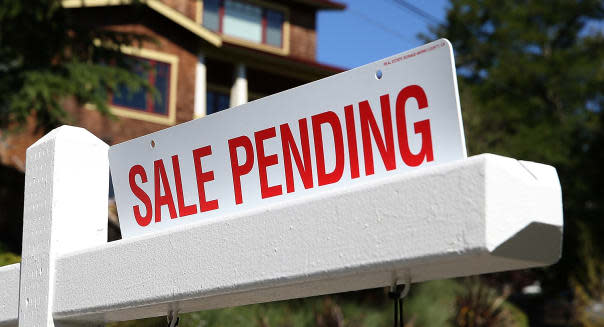 Pending Home Sales Jump, End Losing Streak