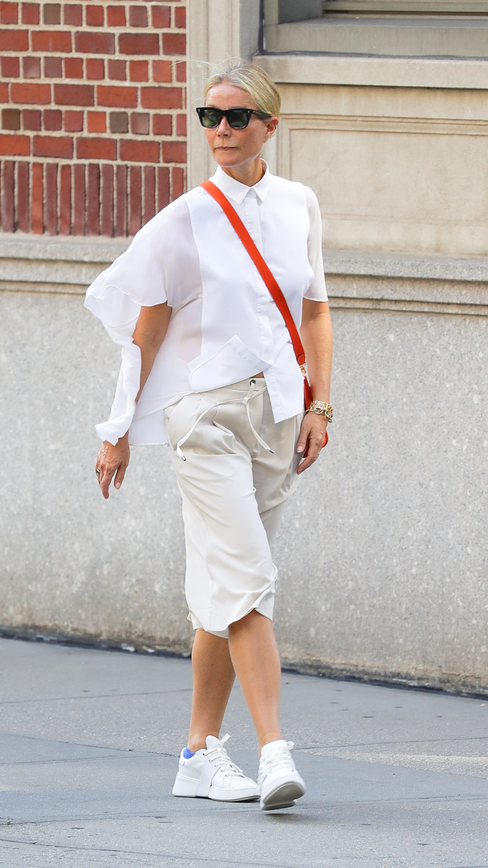 The white shirt and trainers combo