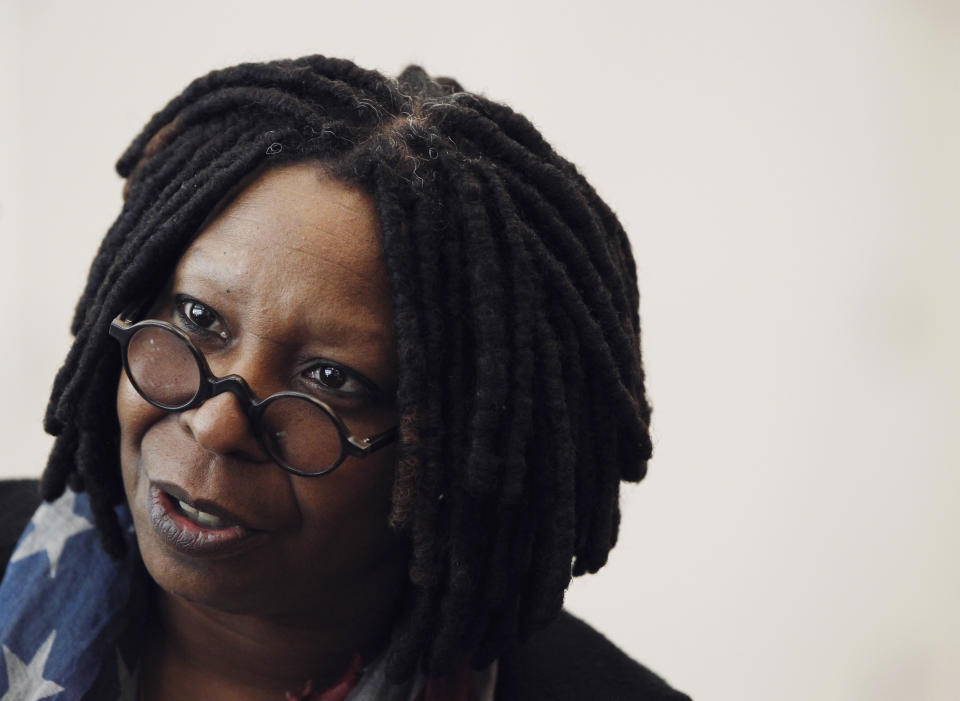  Whoopi Goldberg /  REUTERS/Lucas Jackson (UNITED STATES - Tags: ENTERTAINMENT PROFILE)