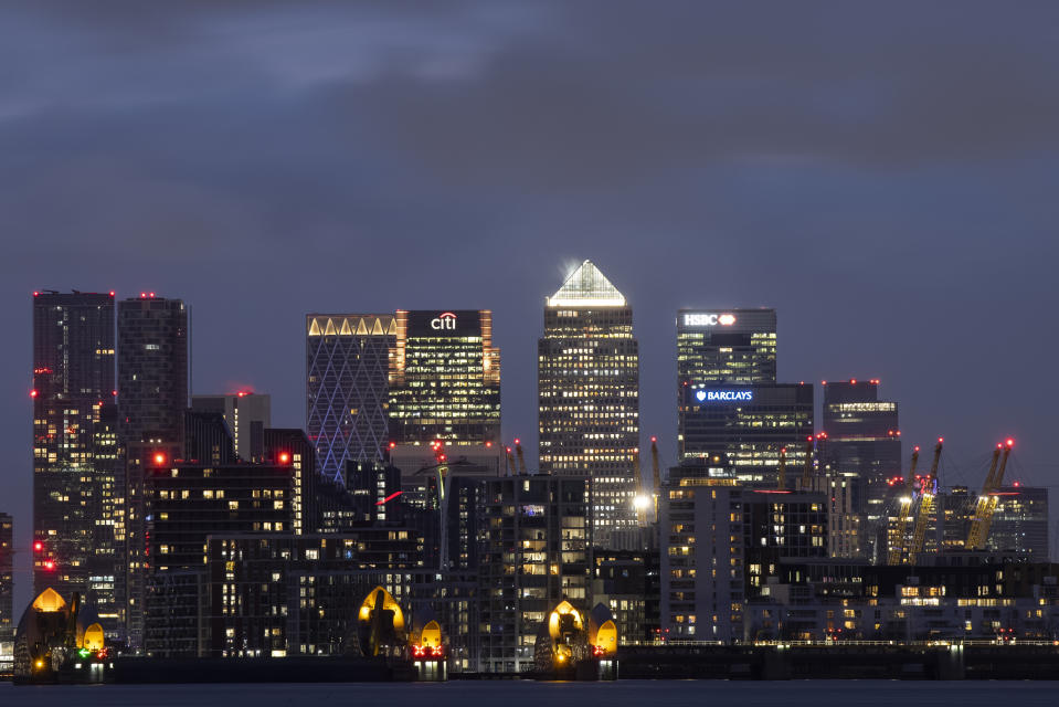 LONDON, ENGLAND - JANUARY 04: A general view of the Canary Wharf business district on the Isle of Dogs on January 04, 2021 in London, England. England has seen a rising number of covid-19 cases in recent months, driven in part by a new variant of the virus that officials say is more infectious. The Prime Minister, Boris Johnson, is to make a televised statement to the nation at 8pm GMT, where he is expected to lay out new, more stringent lockdown measures. (Photo by Dan Kitwood/Getty Images)