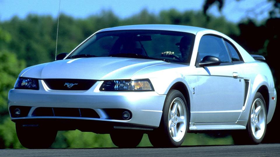 What&#x002019;s The Best Muscle Car For Under $25,000? 