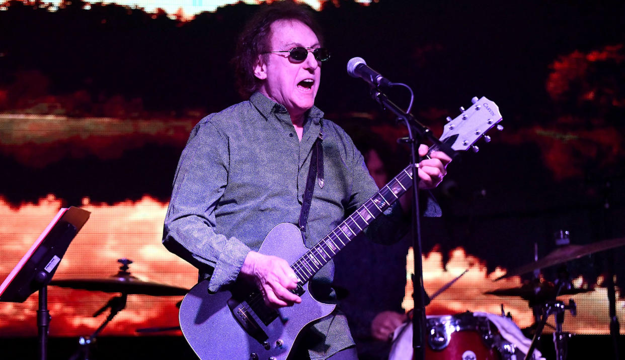  Denny Laine performs onstage at Bogie's in Westlake Village, California on February 1, 2018. 