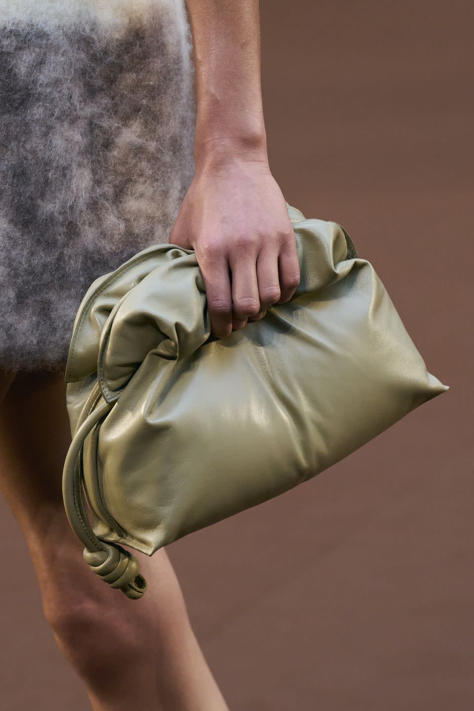 Loewe AW22