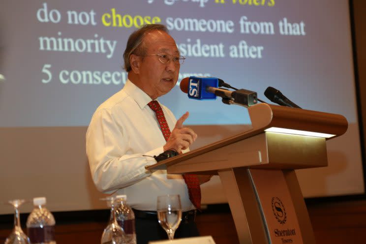 Former presidential candidate Tan Cheng Bock at a press conference on 31 March 2017. (Photo: Amritpal Khaira/Yahoo Singapore)