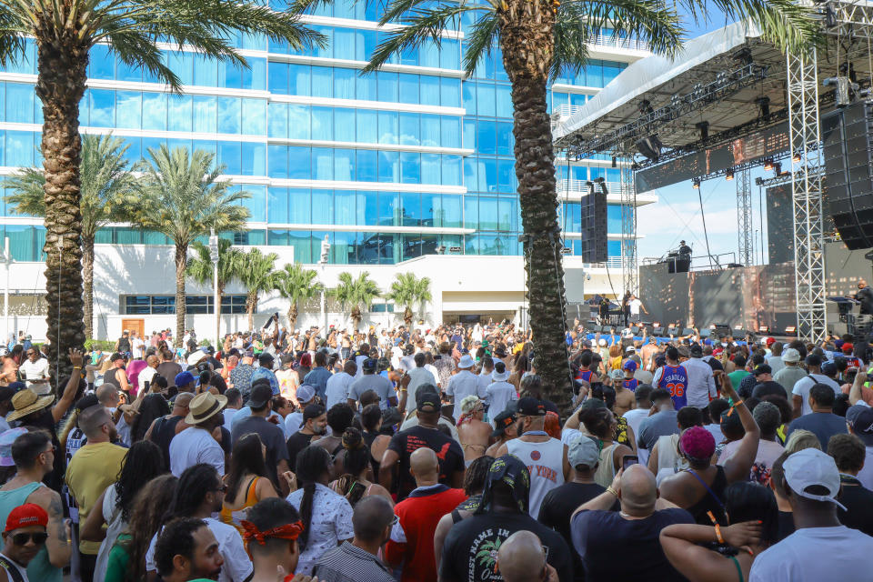 Concert Crowd At Seminole Hard Rock Hotel & Casino