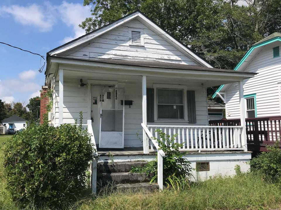 This unoccupied house at 206 S. 12th St. in downtown Wilmington is owned by the heirs of Willie and Dolly Nixon, but their granddaughter Dolly Rheddick is afraid her family will lose the house after several heirs accepted money for their share of it.