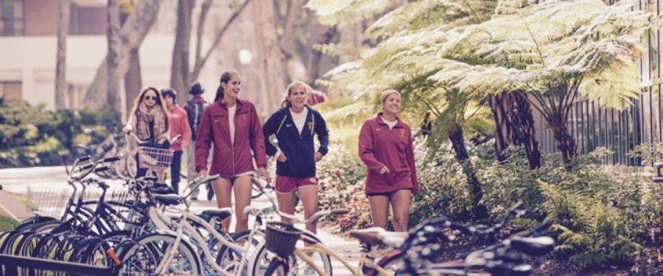 Students on campus at University of Southern California