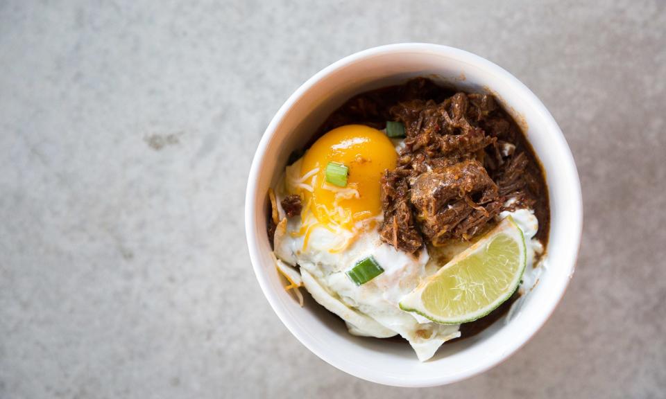 Make Texas Red Chili and Eggs for Your Super Bowl Brunch