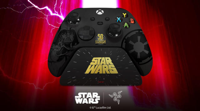 Razer - Wireless Controller & Quick Charging Stand for Xbox - The Mandalorian Beskar Edition