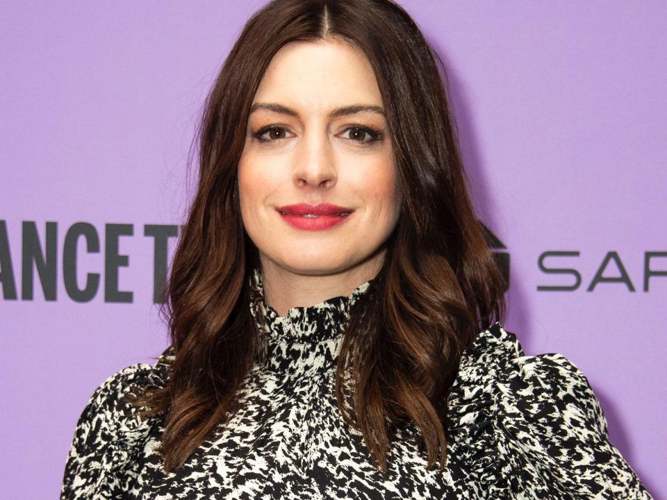 anne hathaway january 2020