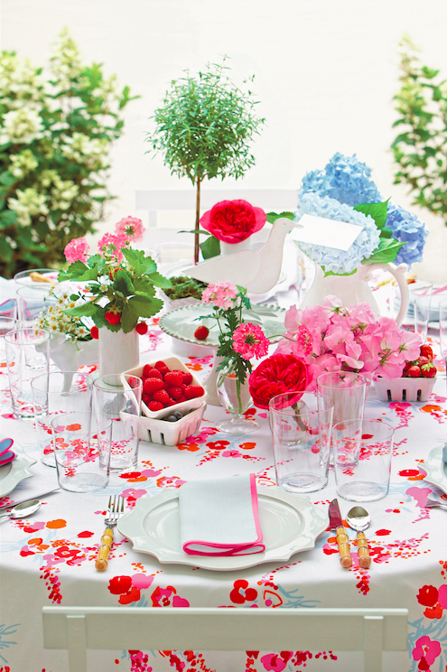 Try Unconventional Centerpieces