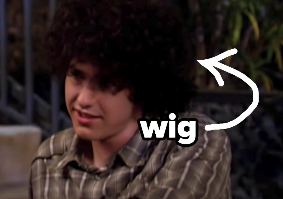 chase in the finale with his hair labeled "wig"