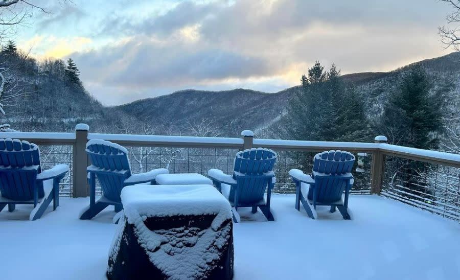 Snow in the Maggie Valley area on Monday. Photo courtesy Dena Beddia