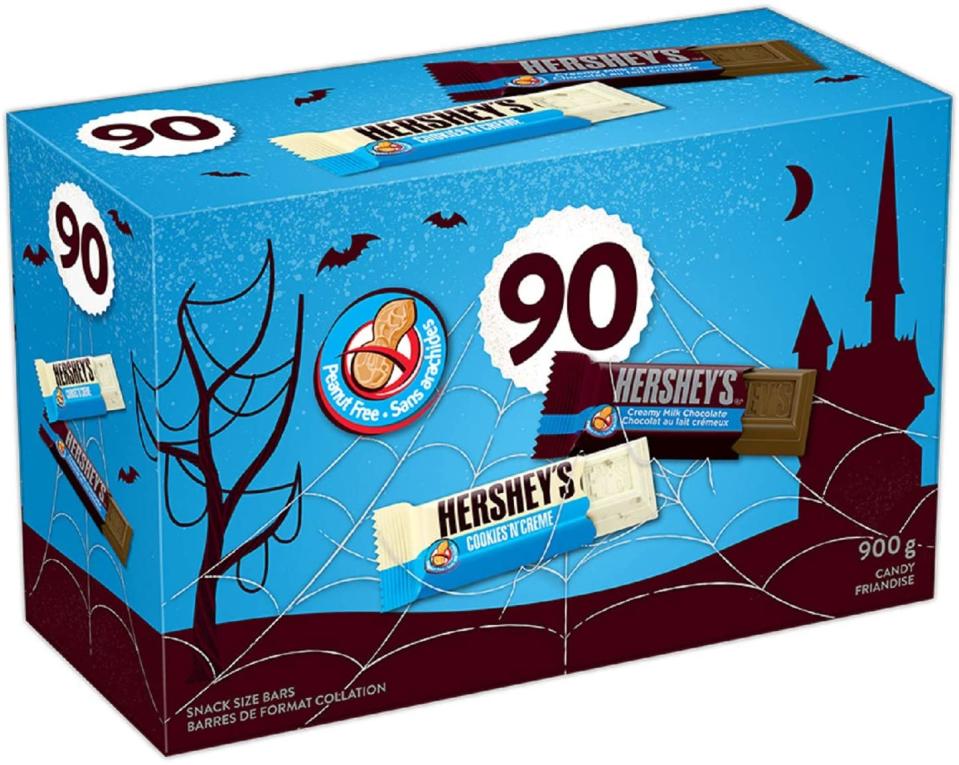 HERSHEY'S Halloween Chocolate Candy Assortment (Milk Chocolate Bars, Cookies 'N' Crème Bars) 90 Count Candy and Chocolate Bars