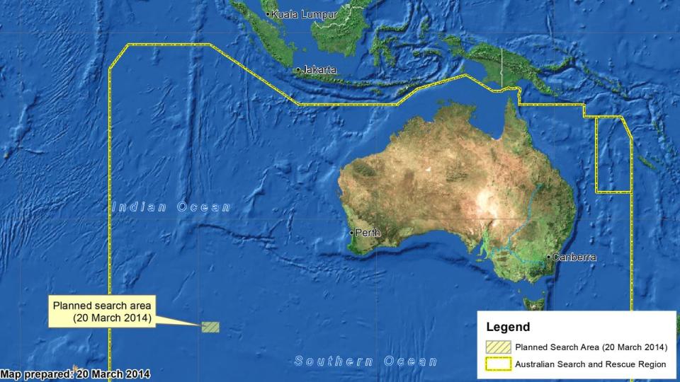 Possible debris of a Malaysian plane found in the Indian Ocean