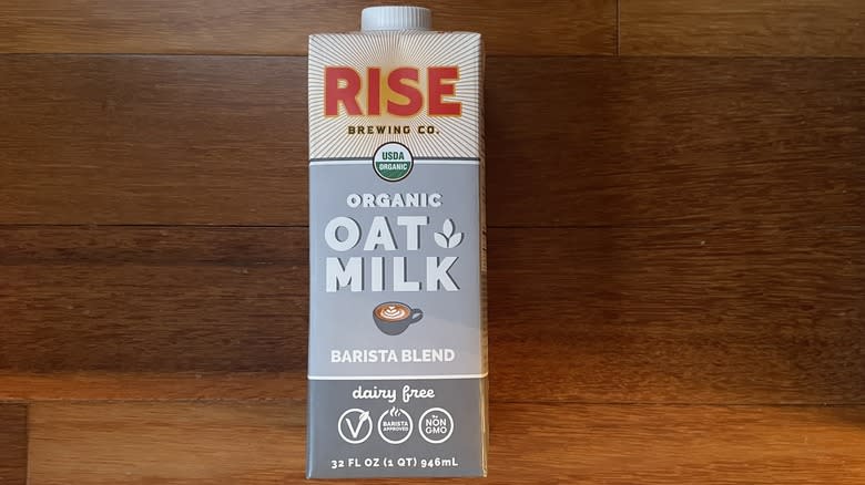 Container Rise oat milk barista