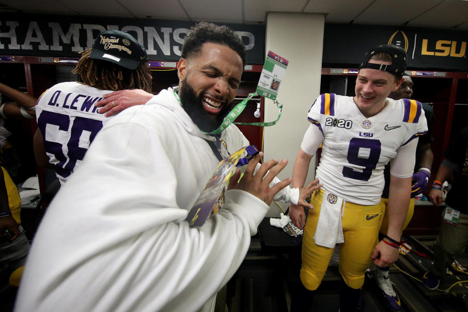 Joe Burrow says Odell Beckham Jr. gave him cash — and that it wasn't fake. (Chris Graythen/Getty Images)