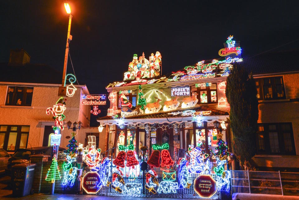 Some people spend significantly more than their neighbours on decorating the house for Christmas (Sipa USA/REX/Shutterstock)