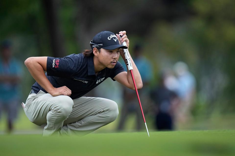 Min Woo Lee, of Australia, lines up his putt on the first hole during the first round of the Dell Technologies Match Play tournament in Austin on Wednesday. He defeated Sahith Theegala 1-up in the first round.