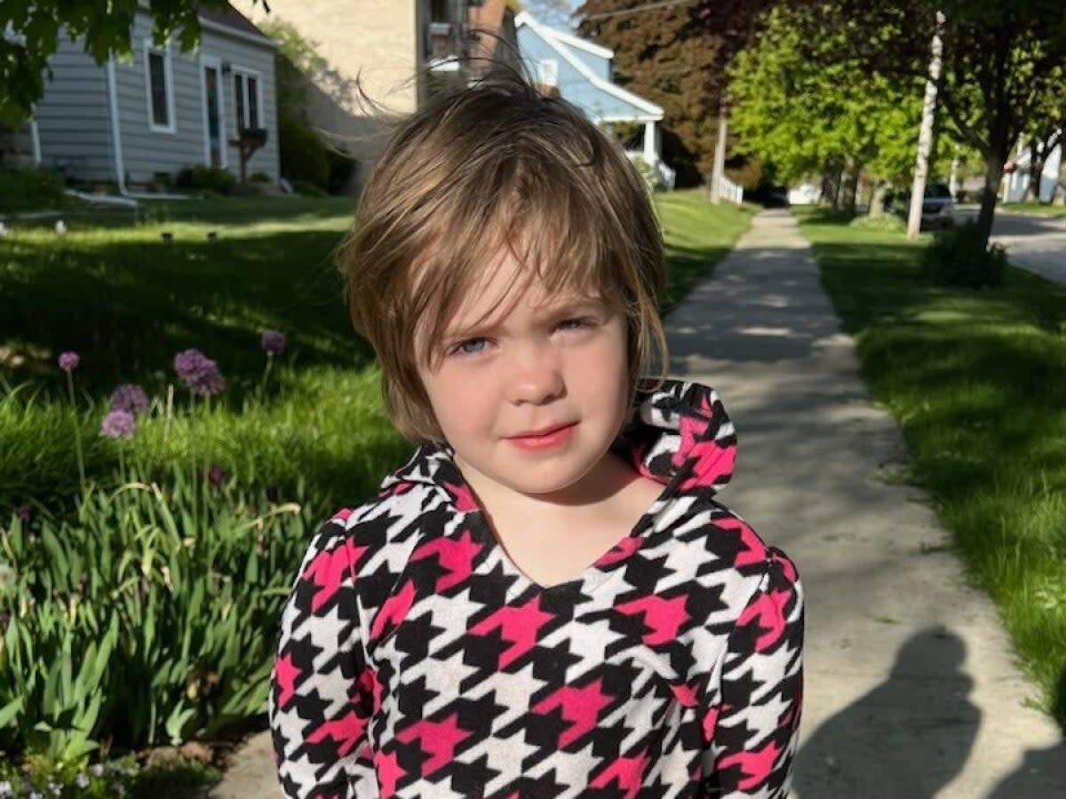 Wisconsin police searching for missing six-year-old Madelyn Chitwood (CPD)