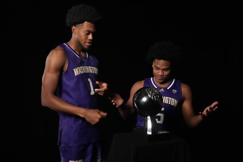 Former Kentucky players Keion Brooks Jr., left, and guard Sahvir Wheeler will reunite with the Washington Huskies this season.