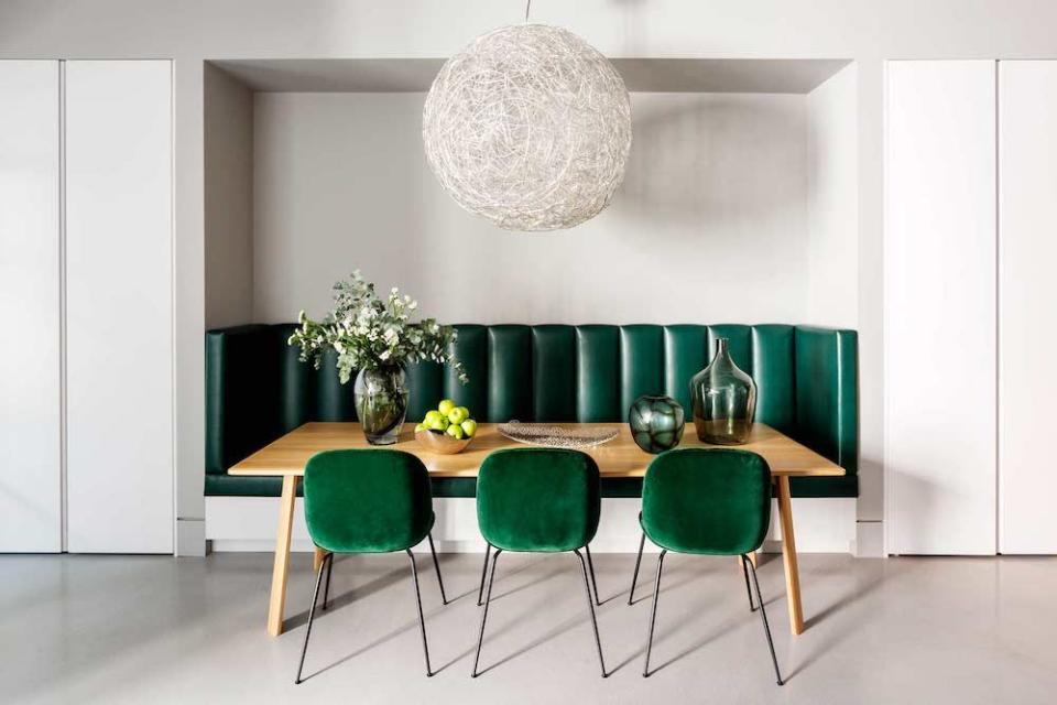 <p>Searches for the colour green saw an increase of 39 per cent last year, with many homeowners making bolder choices when it comes to design. This light-filled dining room from <a href="https://www.houzz.co.uk/photos/homefield-avenue-modern-dining-room-london-phvw-vp~119820117" rel="nofollow noopener" target="_blank" data-ylk="slk:Zulufish;elm:context_link;itc:0;sec:content-canvas" class="link ">Zulufish</a> is packed with character and style. </p>