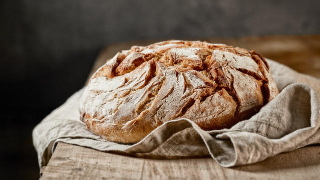 Use A Damp Towel For Proofing Bread Without Plastic