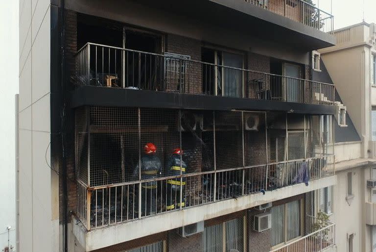 Incendio en un departamento de un edificio en Recoleta