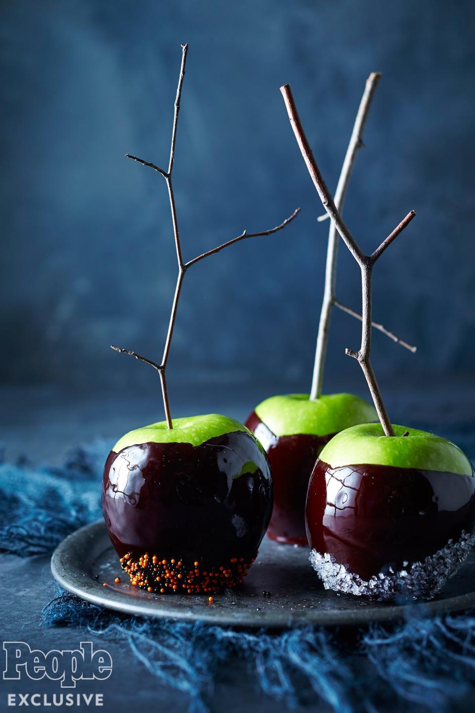 BLACK CANDY APPLES