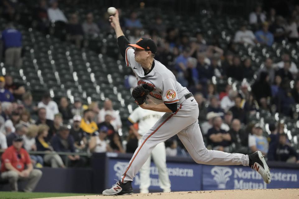 Baltimore Orioles starting pitcher Kyle Gibson throws during the first inning of a baseball game against the Milwaukee Brewers Tuesday, June 6, 2023, in Milwaukee. (AP Photo/Morry Gash)