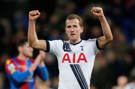 Football Soccer - Crystal Palace v Tottenham Hotspur - Barclays Premier League - Selhurst Park - 23/1/16 Tottenham's Harry Kane celebrates after the game Action Images via Reuters / Andrew Couldridge