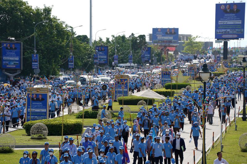 Supporters of Cambodia’s Prime Minister Hun Sen and Cambodian People’s Party attend an election campaign for the upcoming national election in Phnom Penh