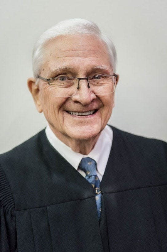 Senior U.S. District Judge Robert Leon Jordan