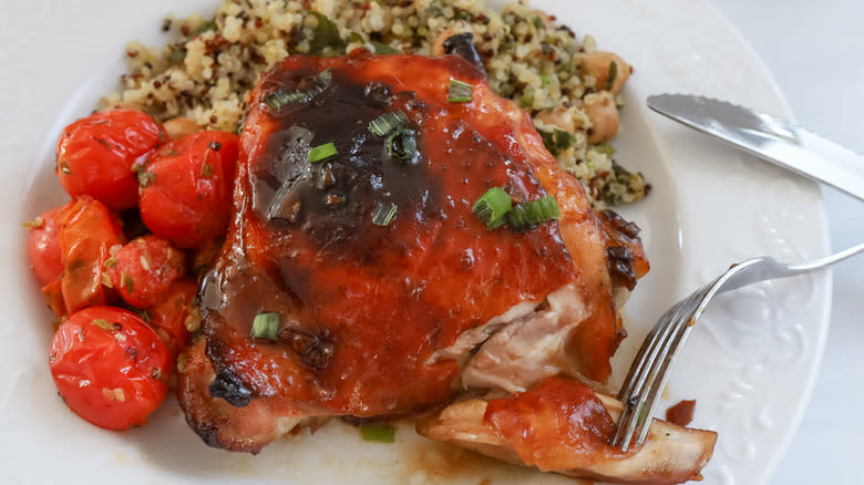 glazed chicken quinoa with fork