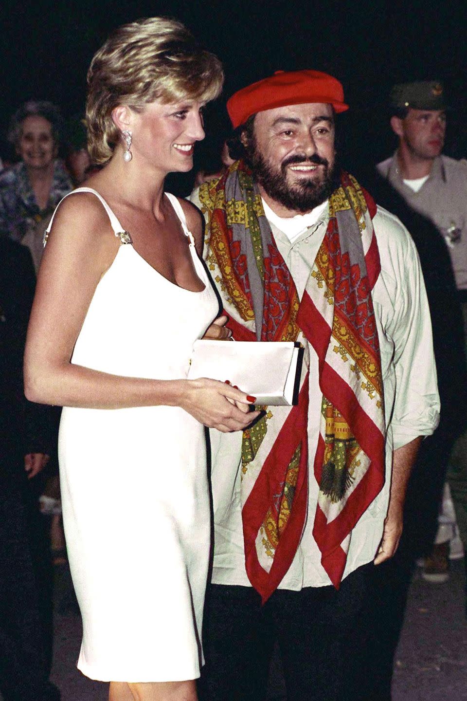 7) Luciano Pavarotti