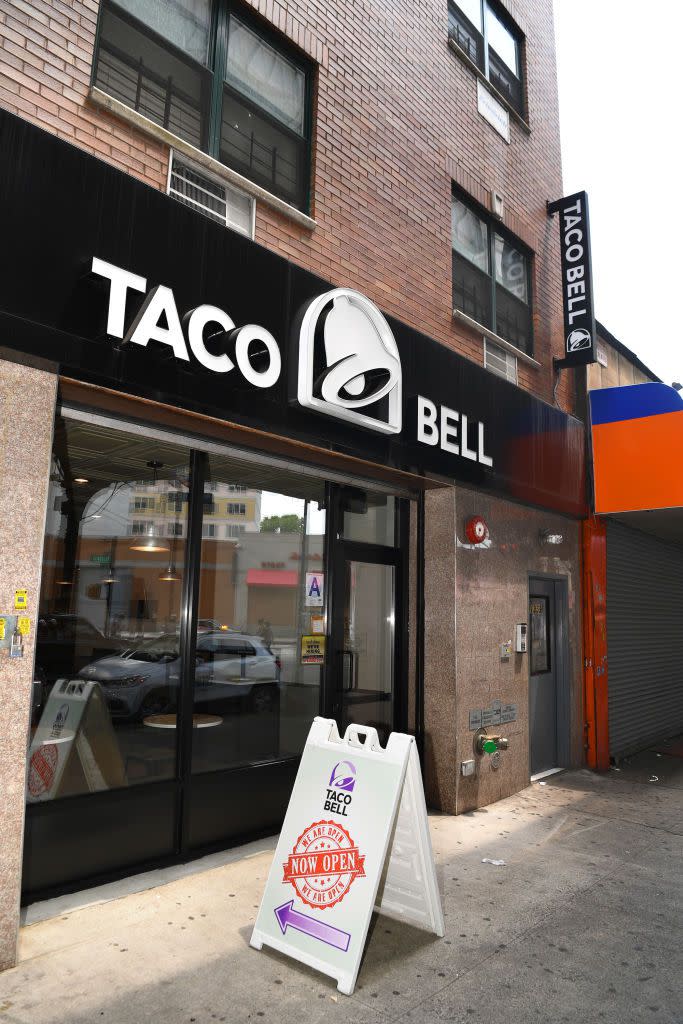 new taco bell opening in brooklyn