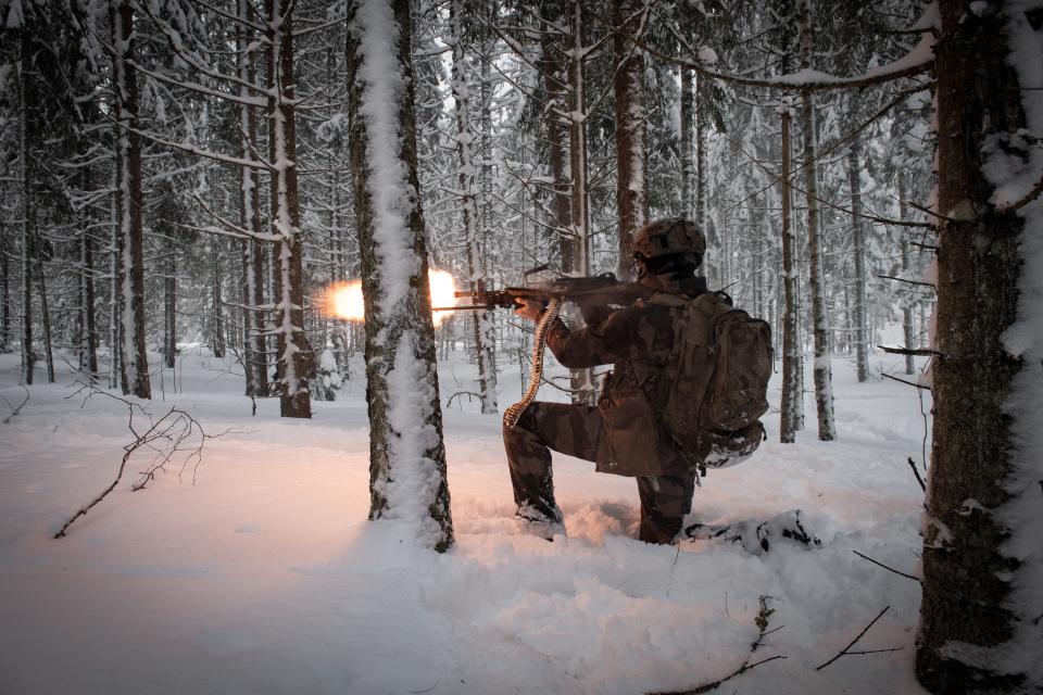 A french soldier takes part in a major drill as part of NATO's "enhanced forward presence" (EFP) deployment in Poland and the Baltic nations of Estonia, Latvia and Lithuania, at the Tapa estonian army camp near Rakvere on February 5, 2022.