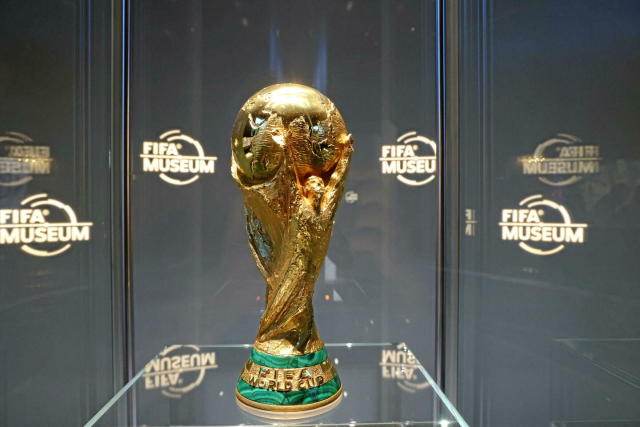 Football : la Coupe du monde se jouera sur trois continents en 2030