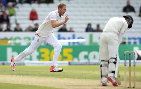 Cricket - England v New Zealand - Investec Test Series Second Test - Headingley - 31/5/15 England's Stuart Broad celebrates after dismissing New Zealand's Kane Williamson Action Images via Reuters / Philip Brown Livepic