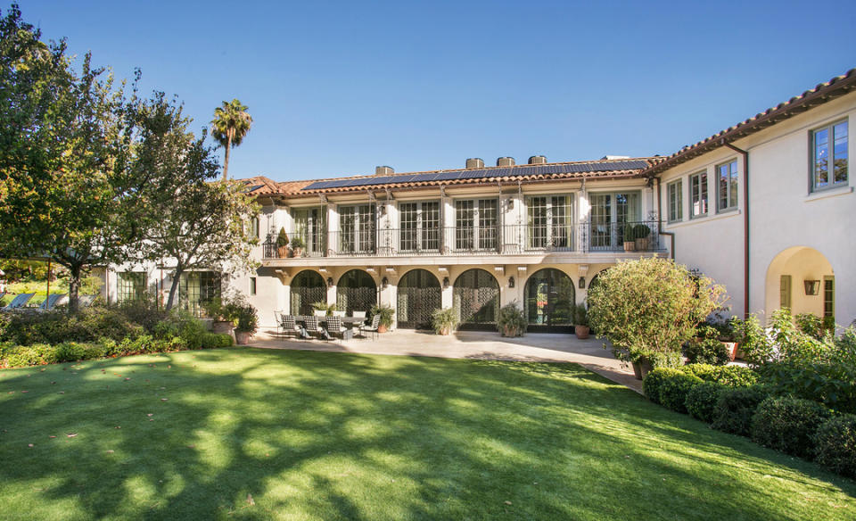 Shonda Rhimes Lists Los Angeles Home for $25 Million