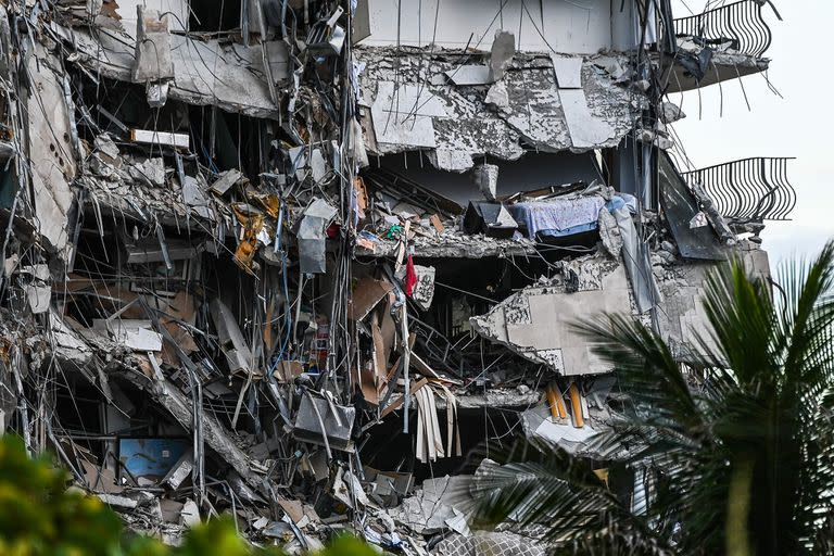 Así quedó el edificio que se derrumbó en Miami