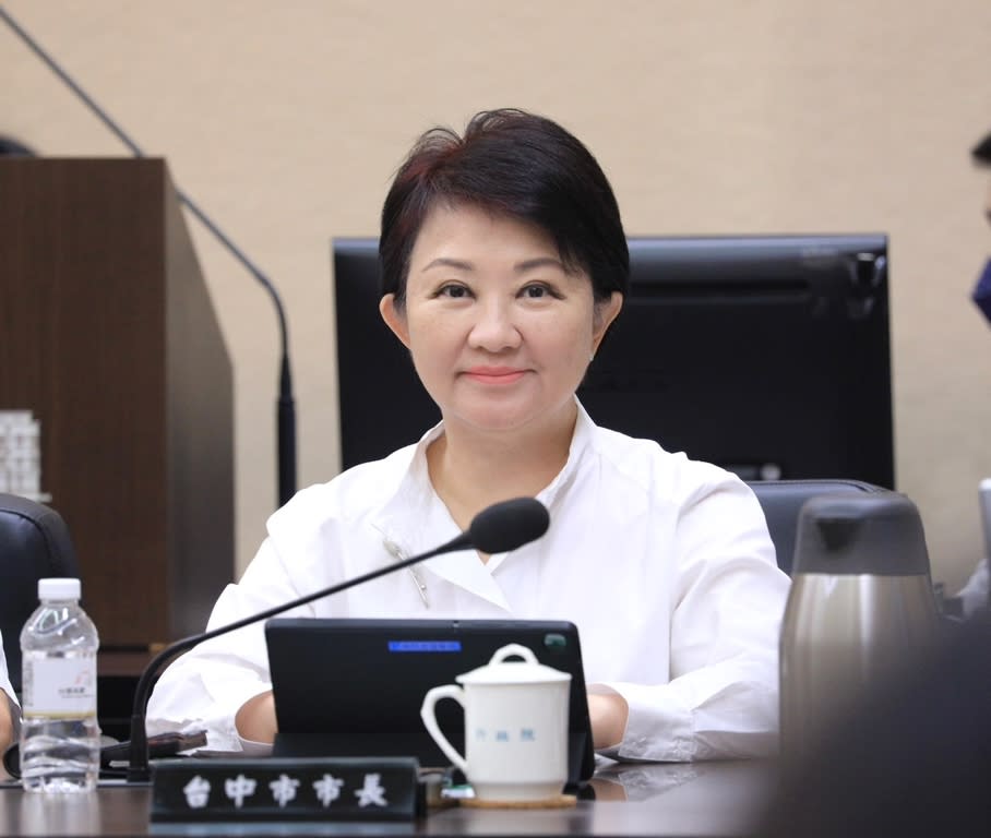 《圖說》台中市長盧秀燕支持中央全面免學費政策。