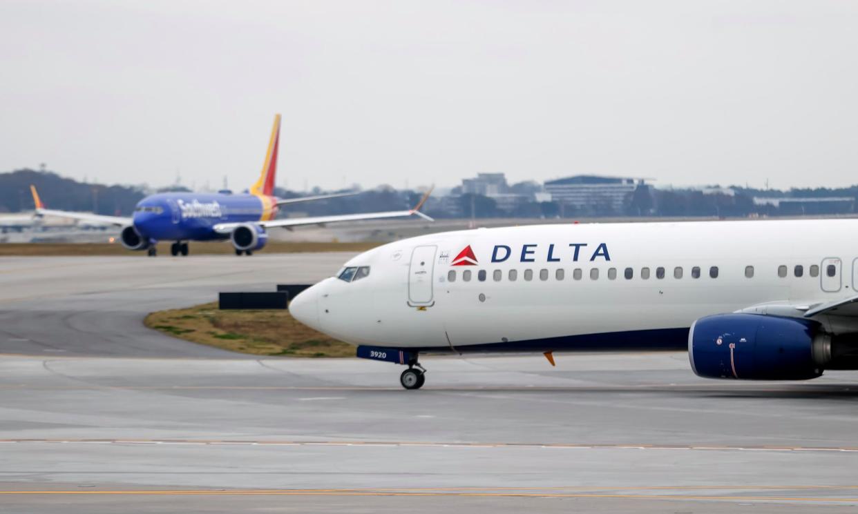 <span>Delta apologized to passengers for the interruption to their trip ‘due to an improperly packed carry-on bag’.</span><span>Photograph: Erik S Lesser/EPA</span>