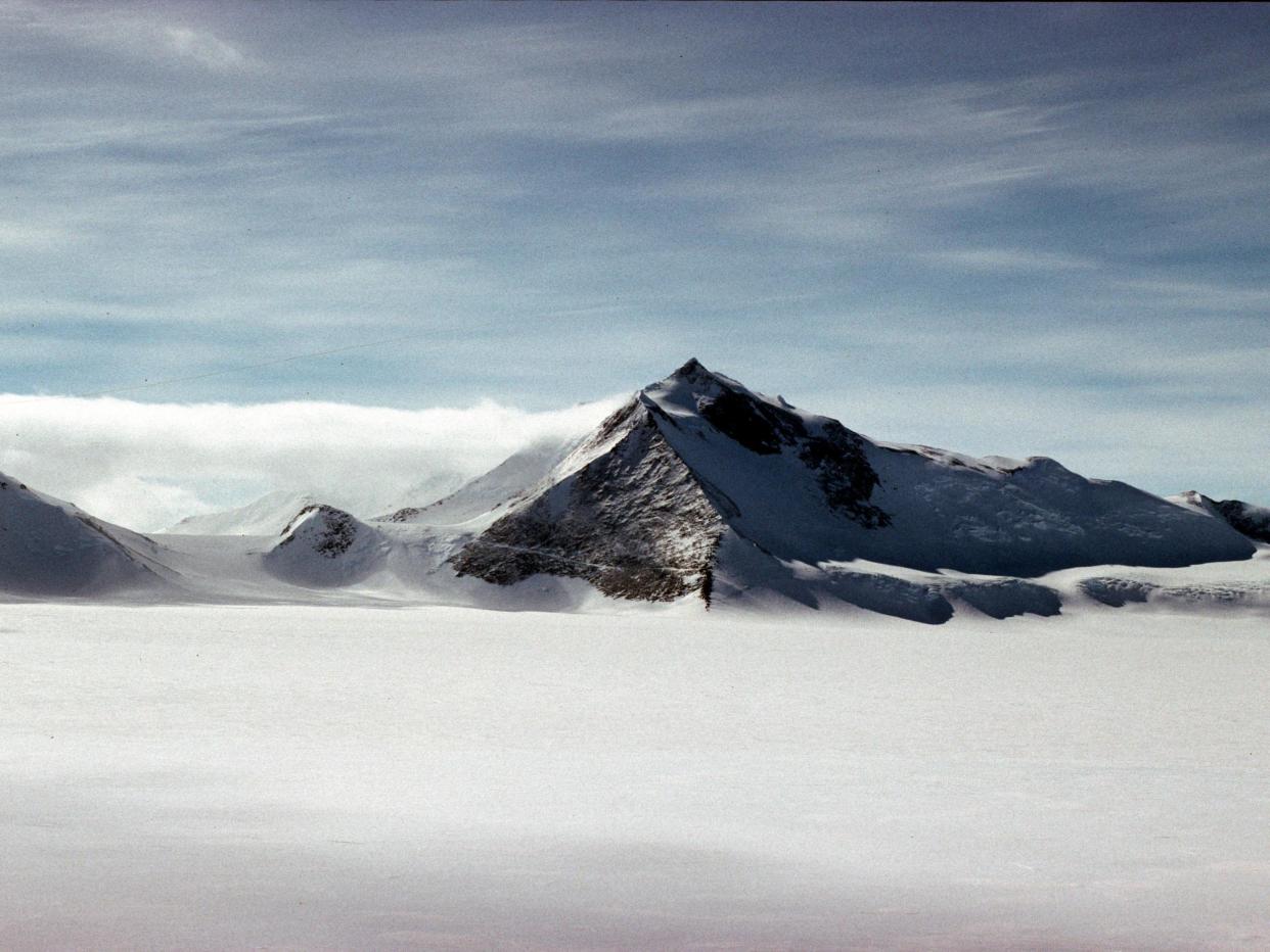 Mount Hope is 3,239 metres, meaning it knocks Mount Jackson, the current title holder at 3,184 metres, off the top spot: Euphro