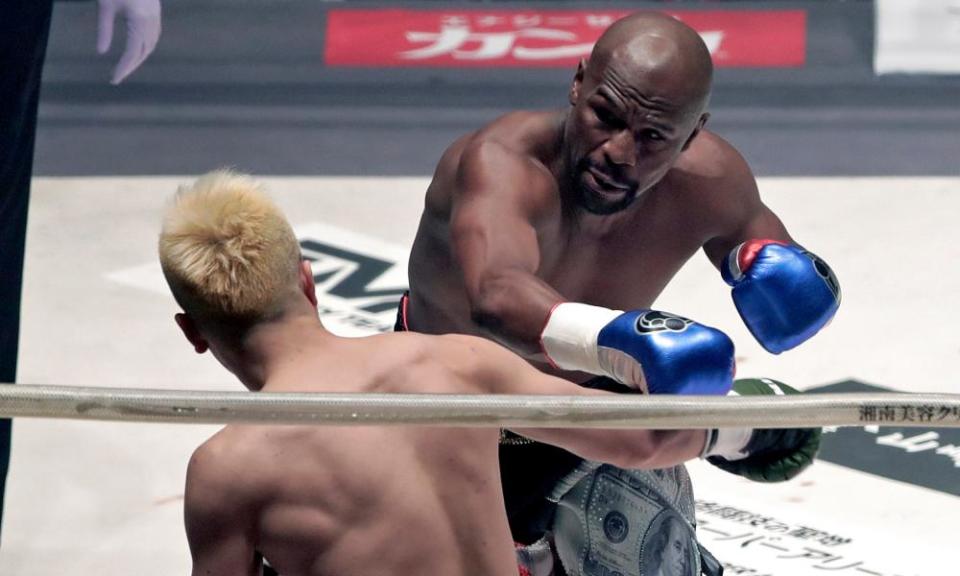 Floyd Mayweather v Tenshin Nasukawa