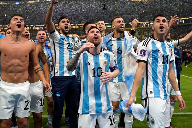 La selección argentina ganó su tercera copa del mundo al superar a a Francia por penales en Qatar 2022