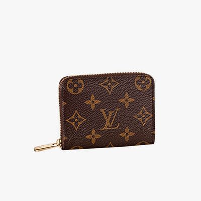 <p>Louis Vuitton zippy coin purse, $390, <a rel="nofollow noopener" href="http://us.louisvuitton.com/eng-us/products/zippy-coin-purse-monogram-000901?mbid=synd_yahoolife" target="_blank" data-ylk="slk:us.louisvuitton.com;elm:context_link;itc:0;sec:content-canvas" class="link ">us.louisvuitton.com</a></p>