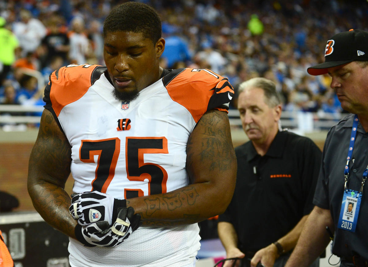 Bengals selling Devon Still jerseys for cancer research