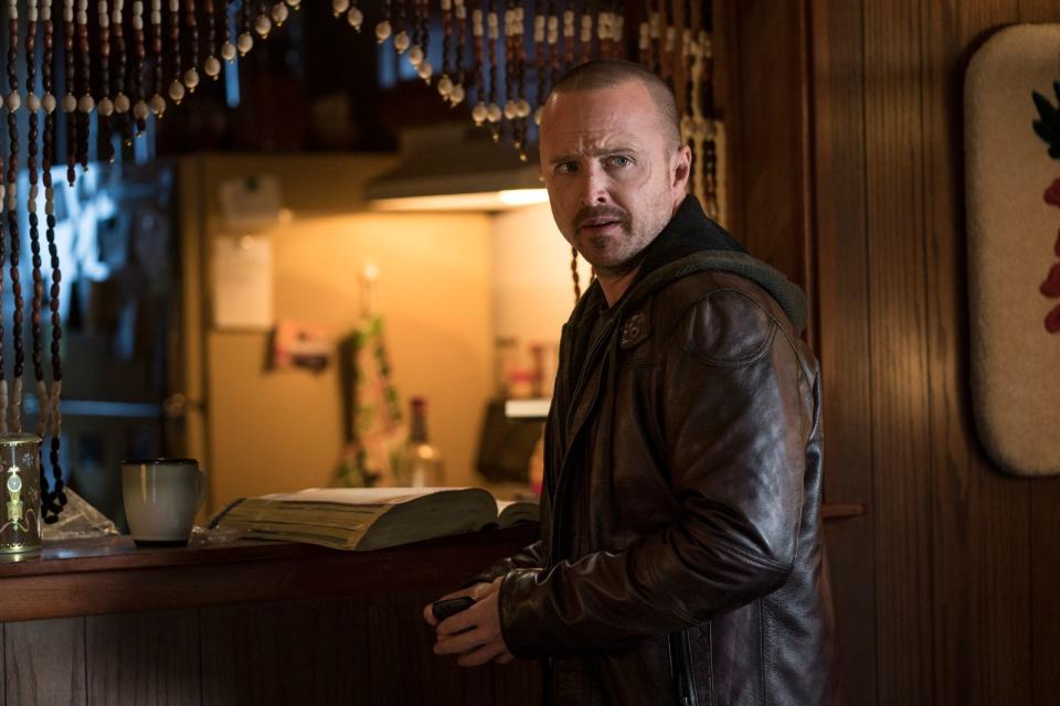 Im Film-Spin-off zu "Breaking Bad", "El Camino - Ein Breaking Bad Film", spendierte Netflix Jesse Pinkman (Aaron Paul) eine Rückkehr auf die Fernsehbildschirme. Gebraucht hätte die Fortsetzung der Kultserie niemand. (Bild: Ben Rothstein / Netflix)