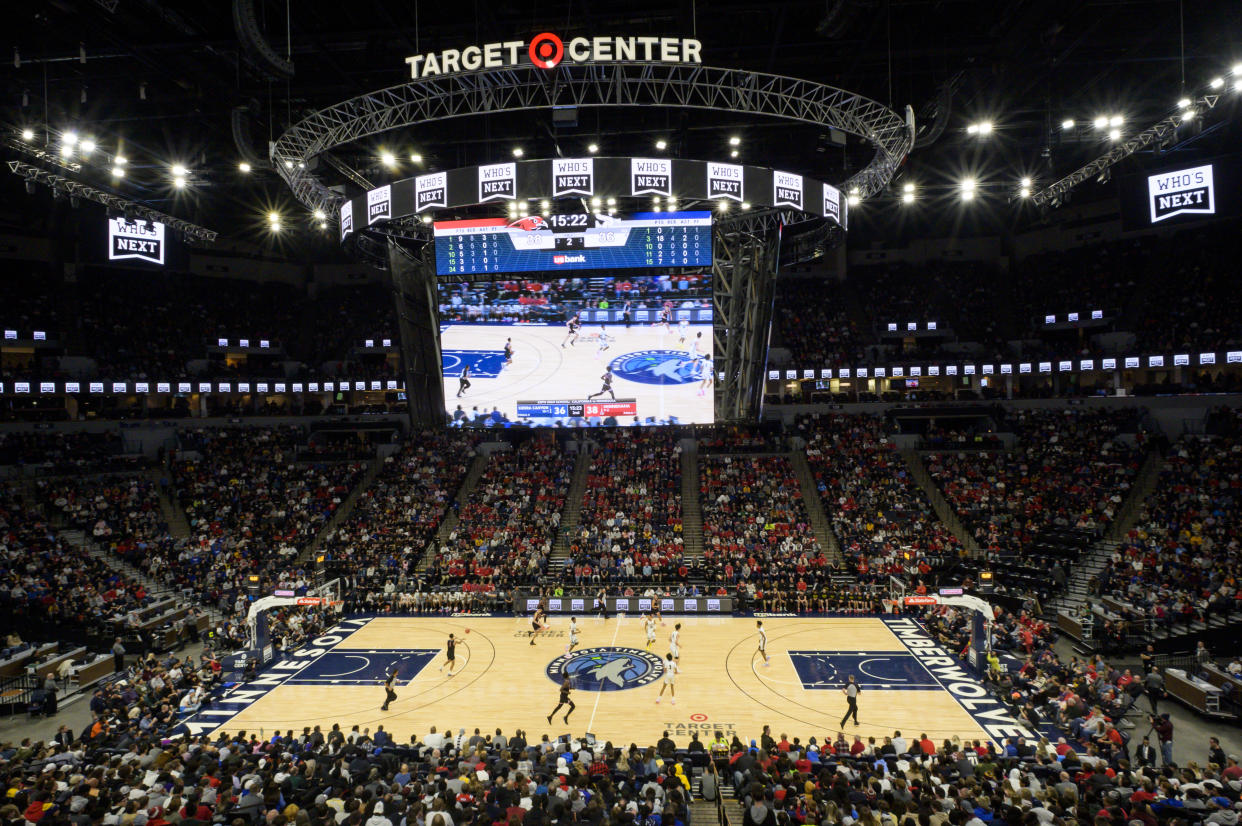 MINNEAPOLIS, MINNESOTA - JANUARY 04: A general view in the second half of the game between the Sierra Canyon Trailblazers and Minnehaha Academy Red Hawks at Target Center on January 04, 2020 in Minneapolis, Minnesota. (Photo by Stephen Maturen/Getty Images)